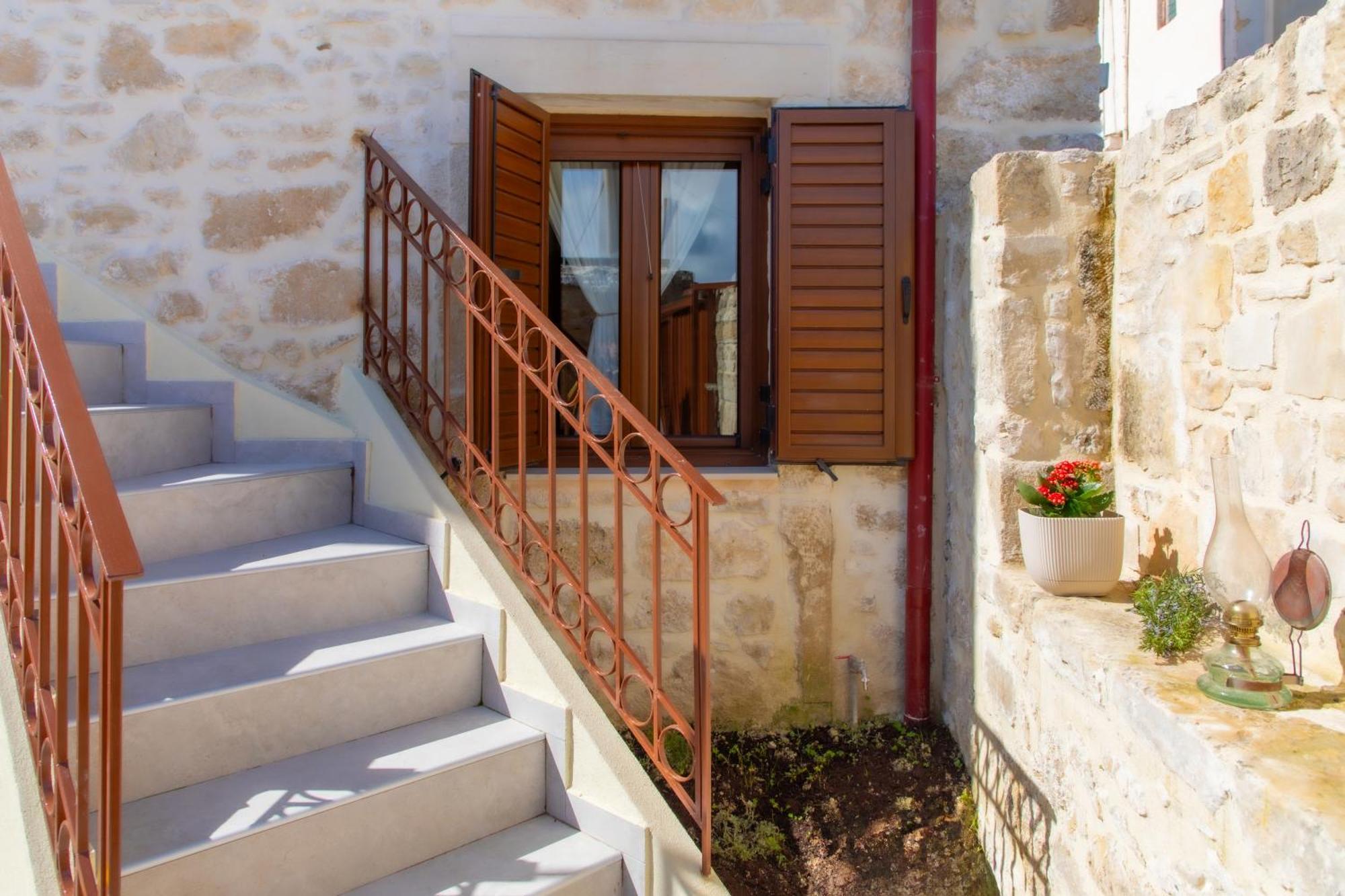 Asmani Apartamento Kato Asites Exterior foto